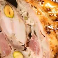 Pollame Al Tartufo Cappone Con Ripieno Di Tartufo Nero Pregiato